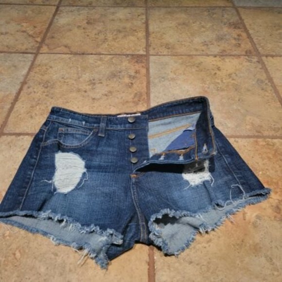 Guess Jean Shorts Blue Denim Distressed Raw Hem Triangle Logo Womens Size 28 - Picture 3 of 11